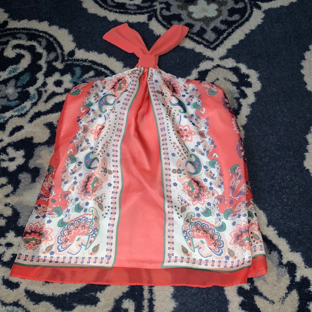Like new pretty sleeveless blouse